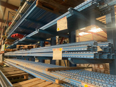 Montant d'échelle Stow