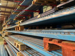 Montant d'échelle Stow